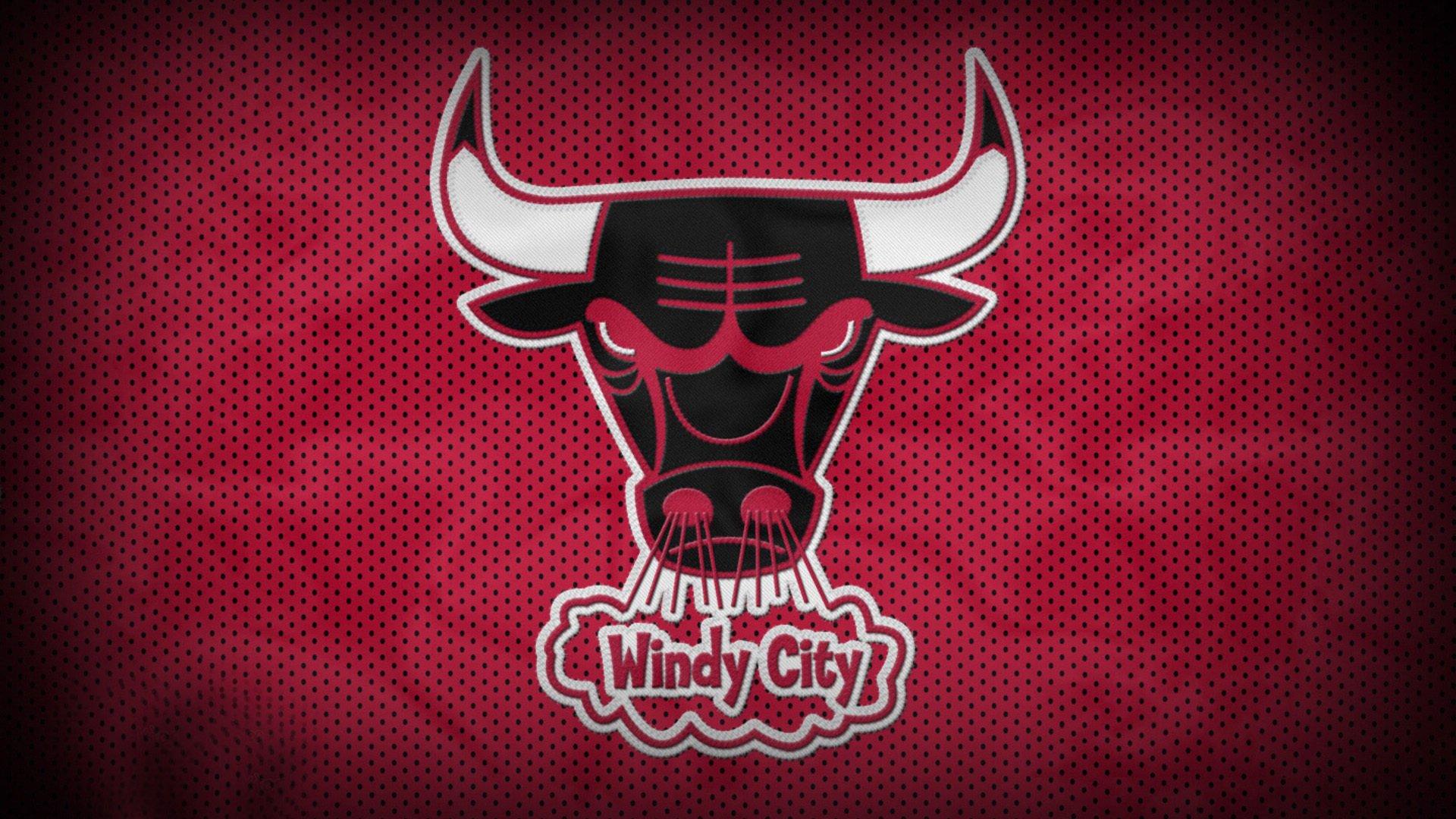 懂球帝FC主场激战憾平，战术博弈与争议判罚交织的绿茵之夜